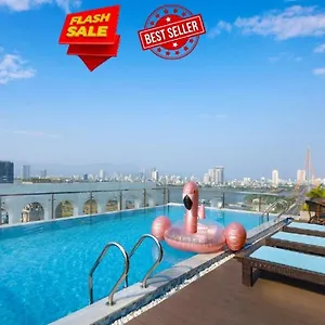 4* Otel Gold Plaza